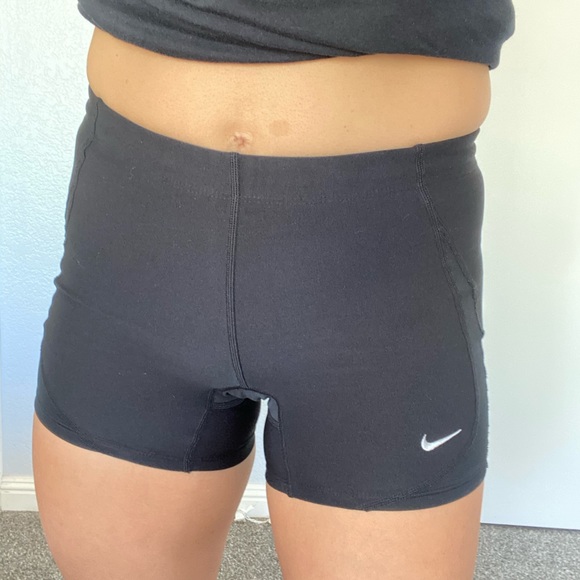 Nike dri-fit shorts, size small. - Picture 5 of 5